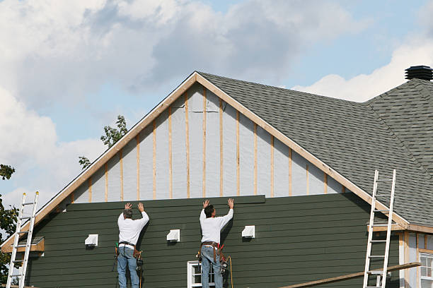 Professional Siding technician working in Danville, IN